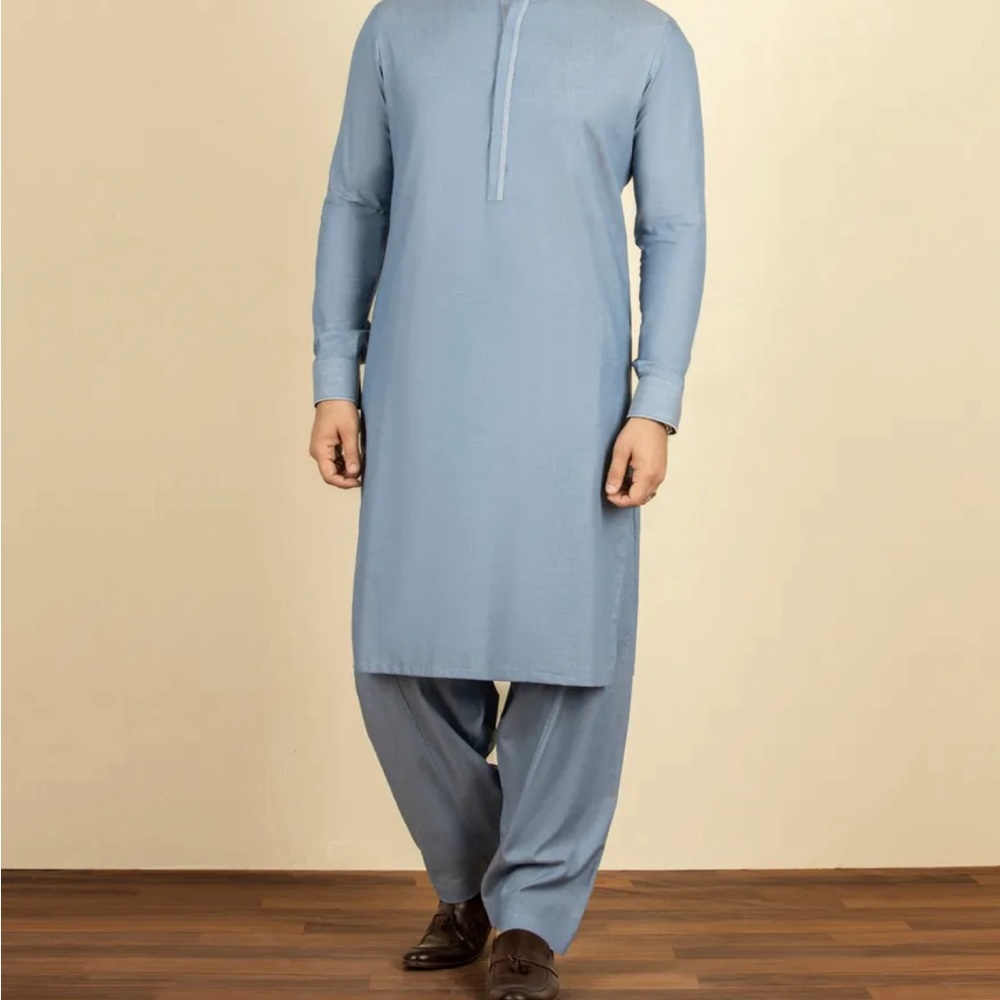 Men’s Junaid Jamshed Large Blue Shalwar Kameez
